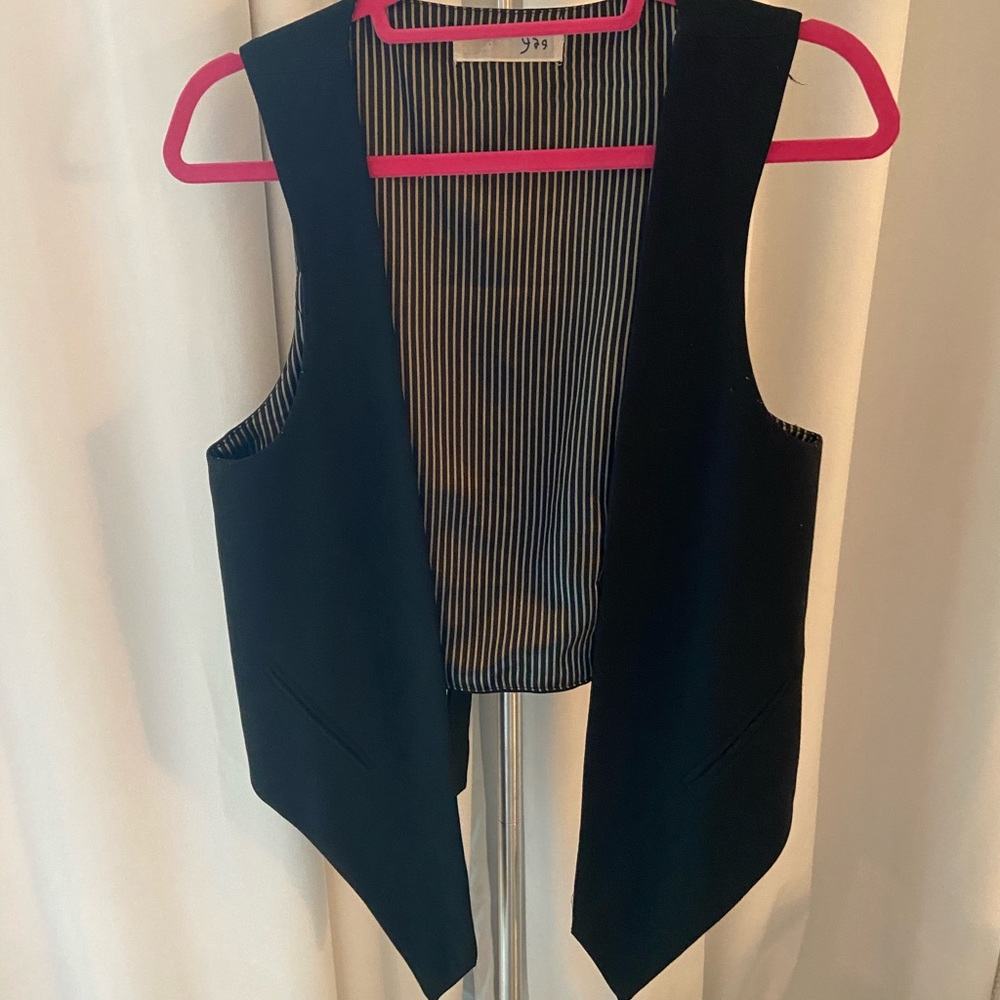 Black vest